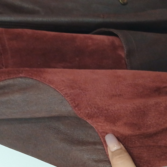 Vintage Brown and Red Leather Jacket,UNISEX, size medium,  pre-loved - Picture 3 of 6